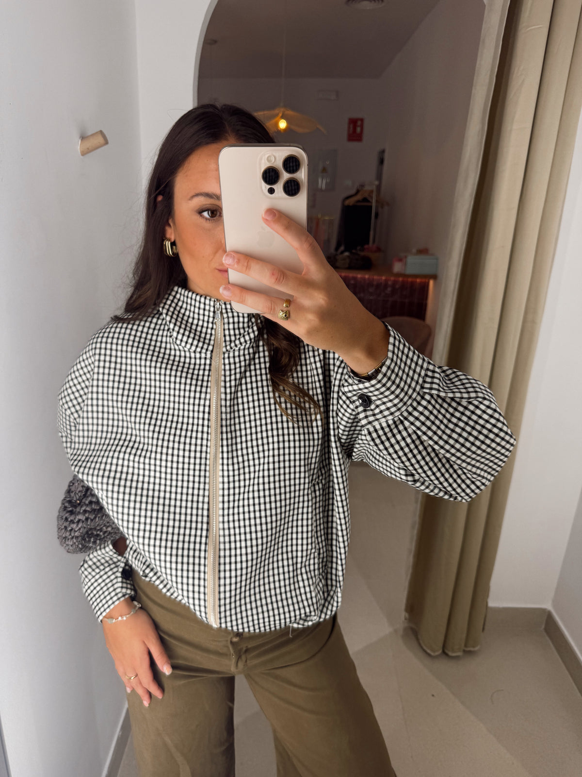 BOMBER VICHY NEGRA