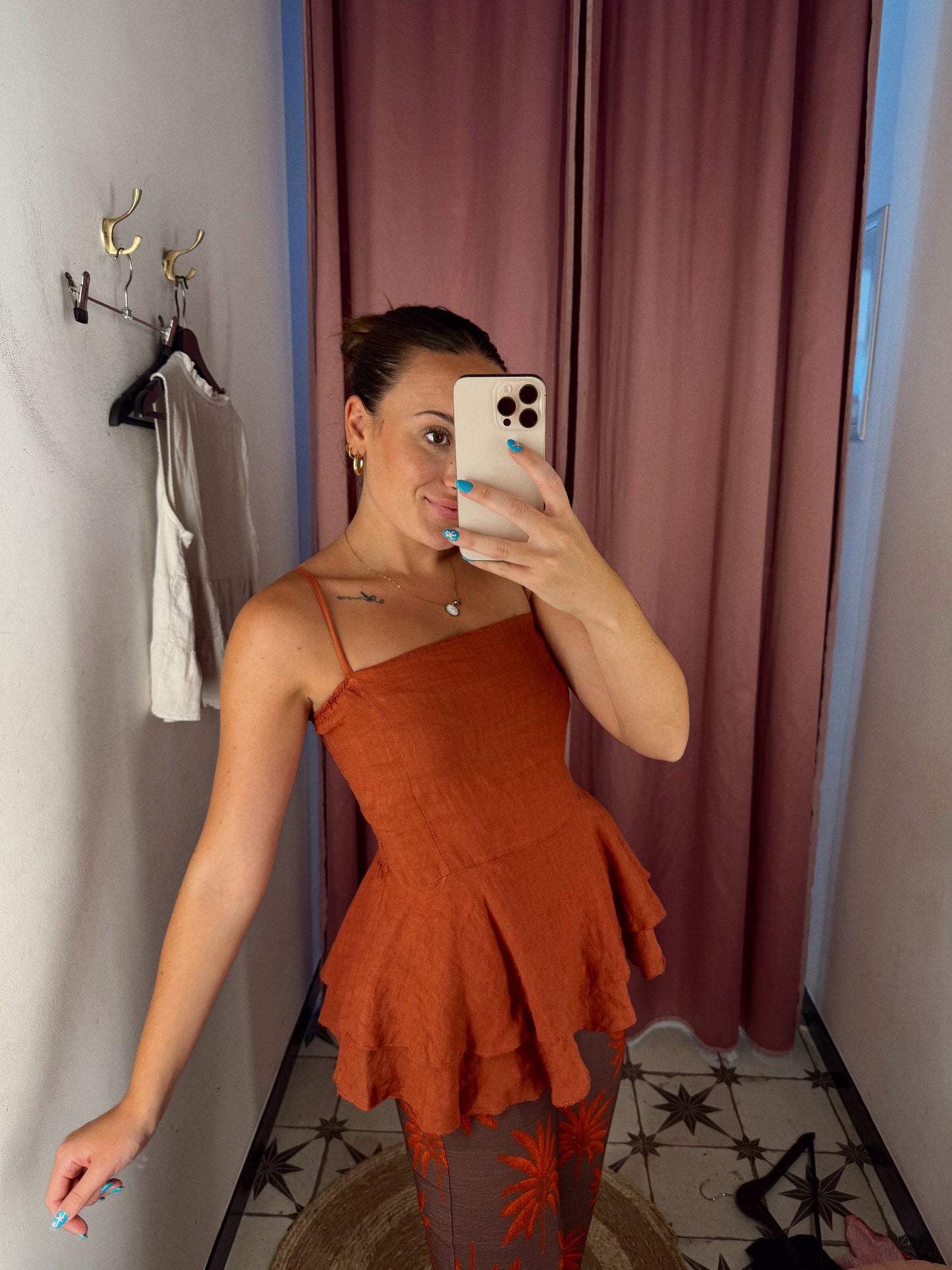BLUSA VOLANTES TEJA