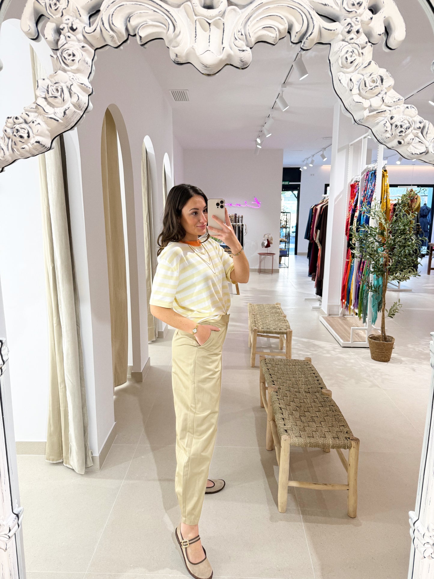 PANTALÓN DE VESTIR BARREL CAMEL