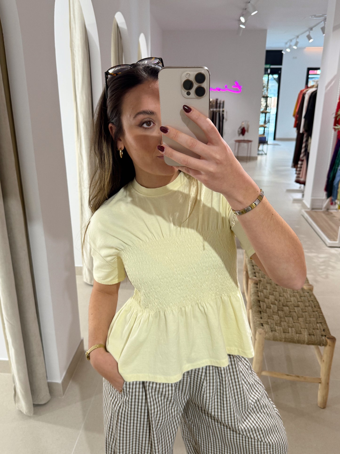 CAMISETA NIDO AMARILLA