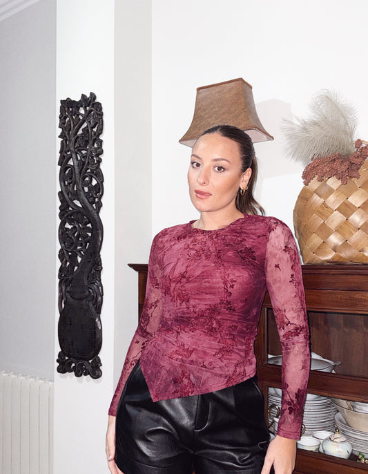 TOP FLORES TERCIOPELO BURDEOS