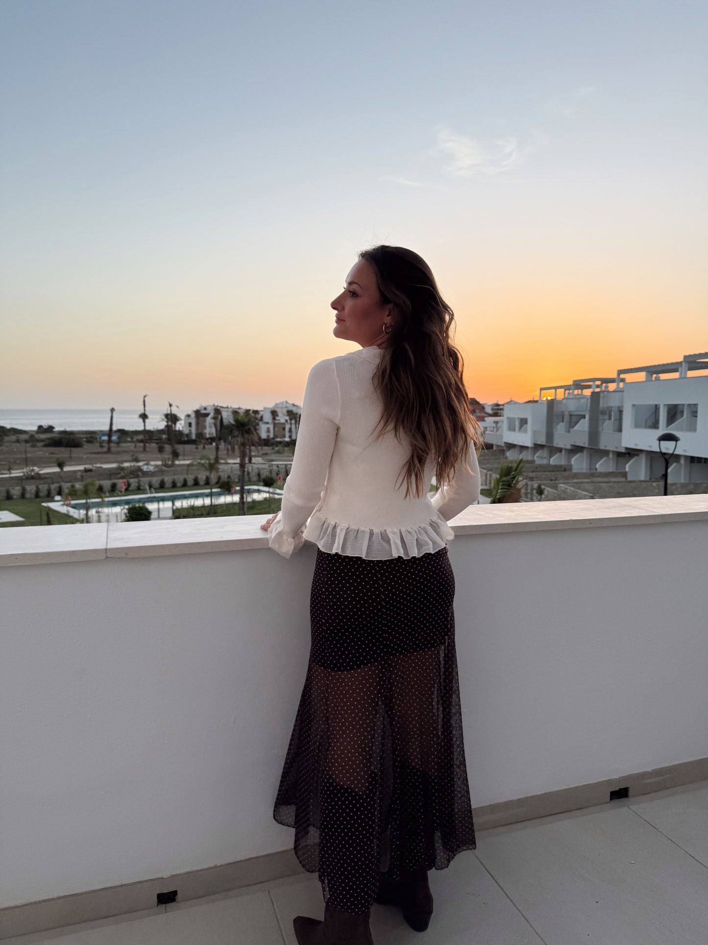 FALDA TULL MARRÓN LUNAR BLANCO