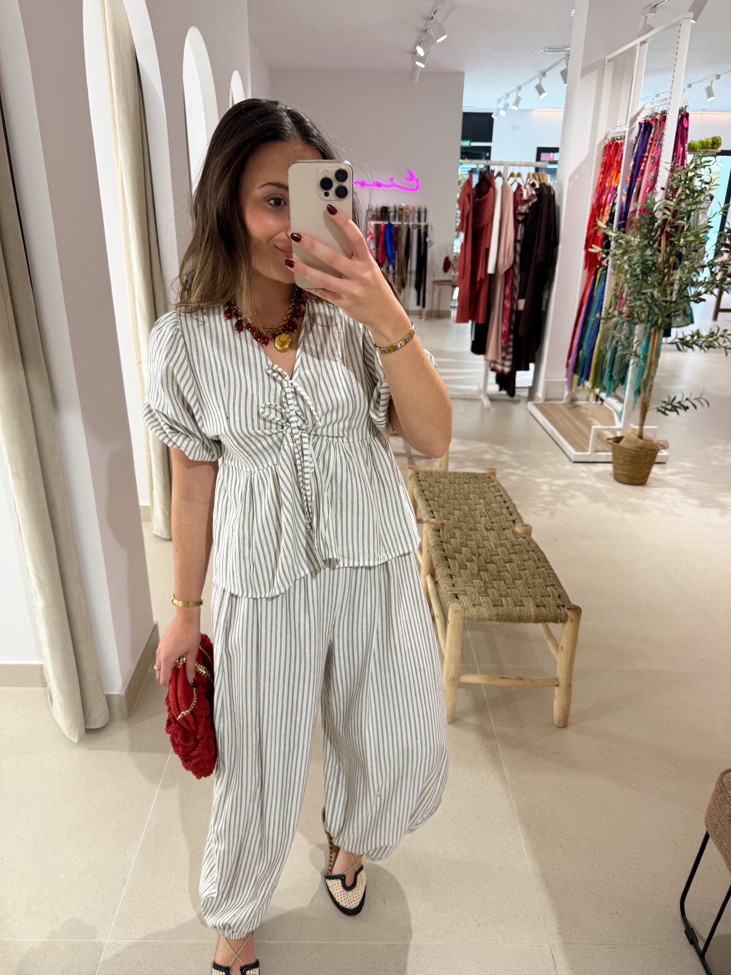 CAMISA LOLITA RAYAS BEIGE /NEGRO