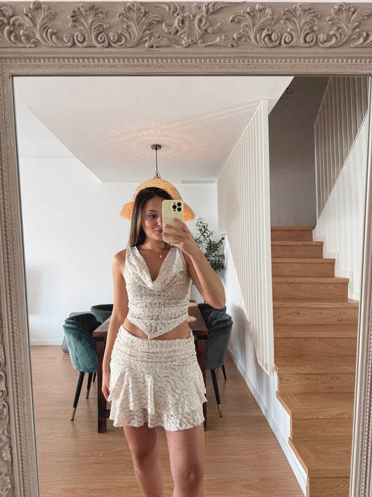 BLUSA ENCAJE FLORECITAS