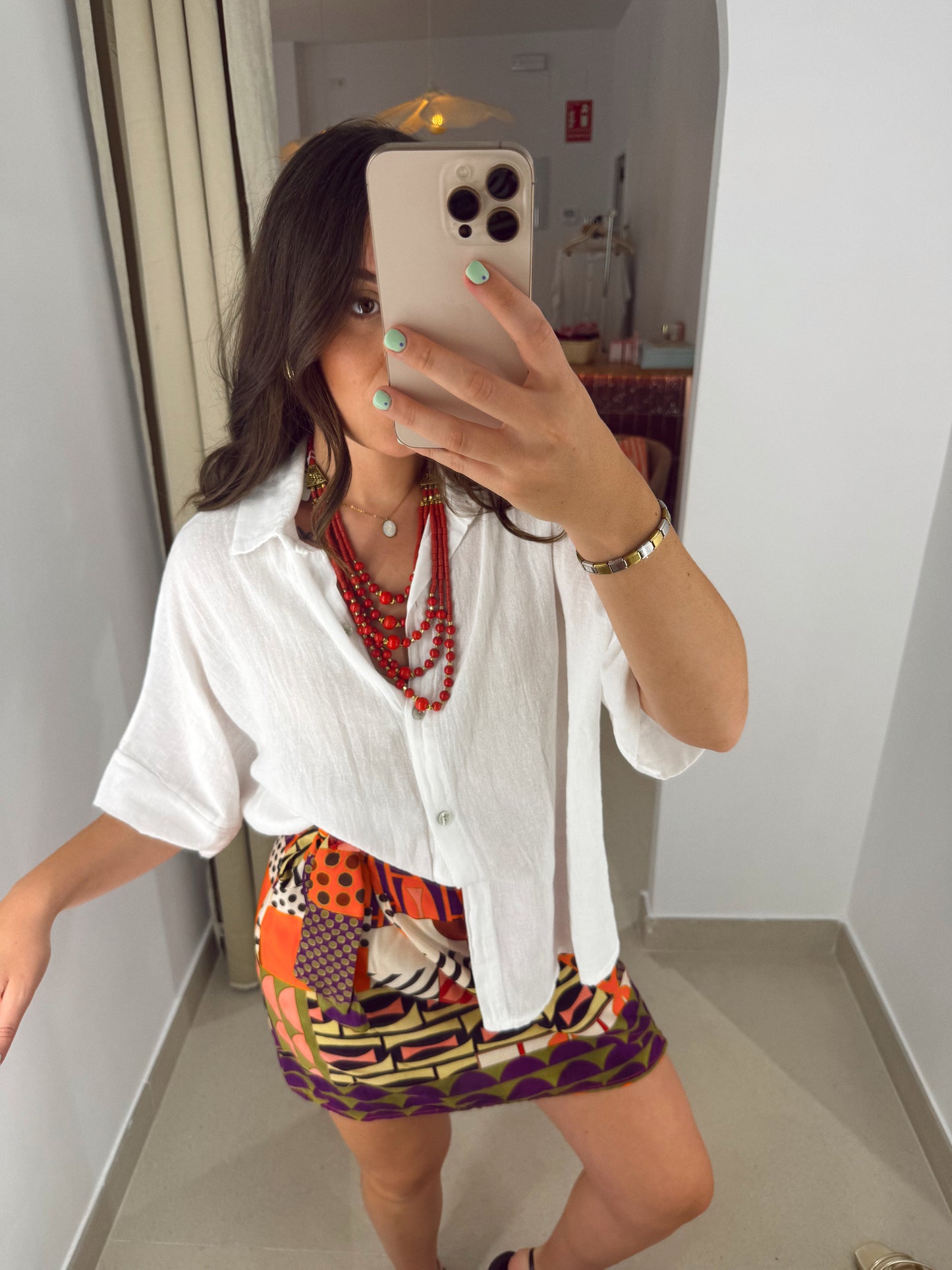 CAMISA ALGODÓN BLANCA ABOTONADA