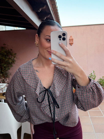 BLUSA VOLANTITOS FRANELA