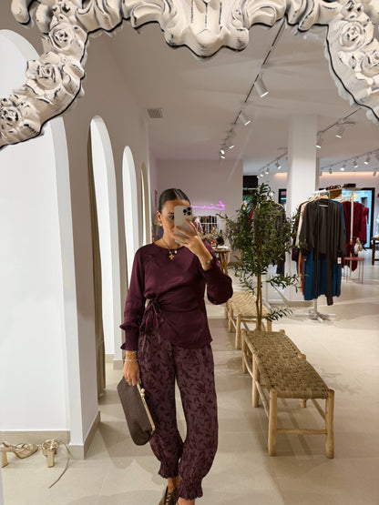 BLUSA SATÉN NUDO BERENJENA