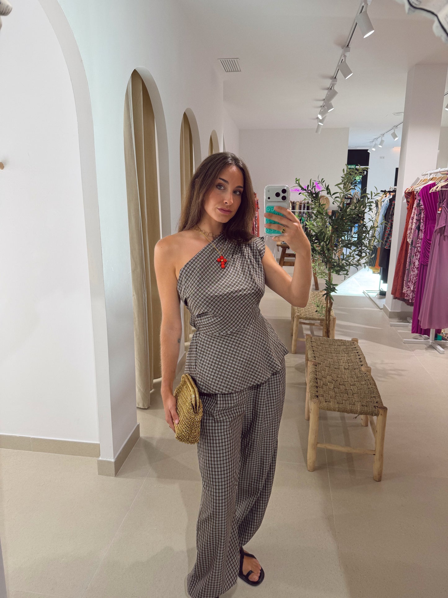 CONJUNTO DUNIA