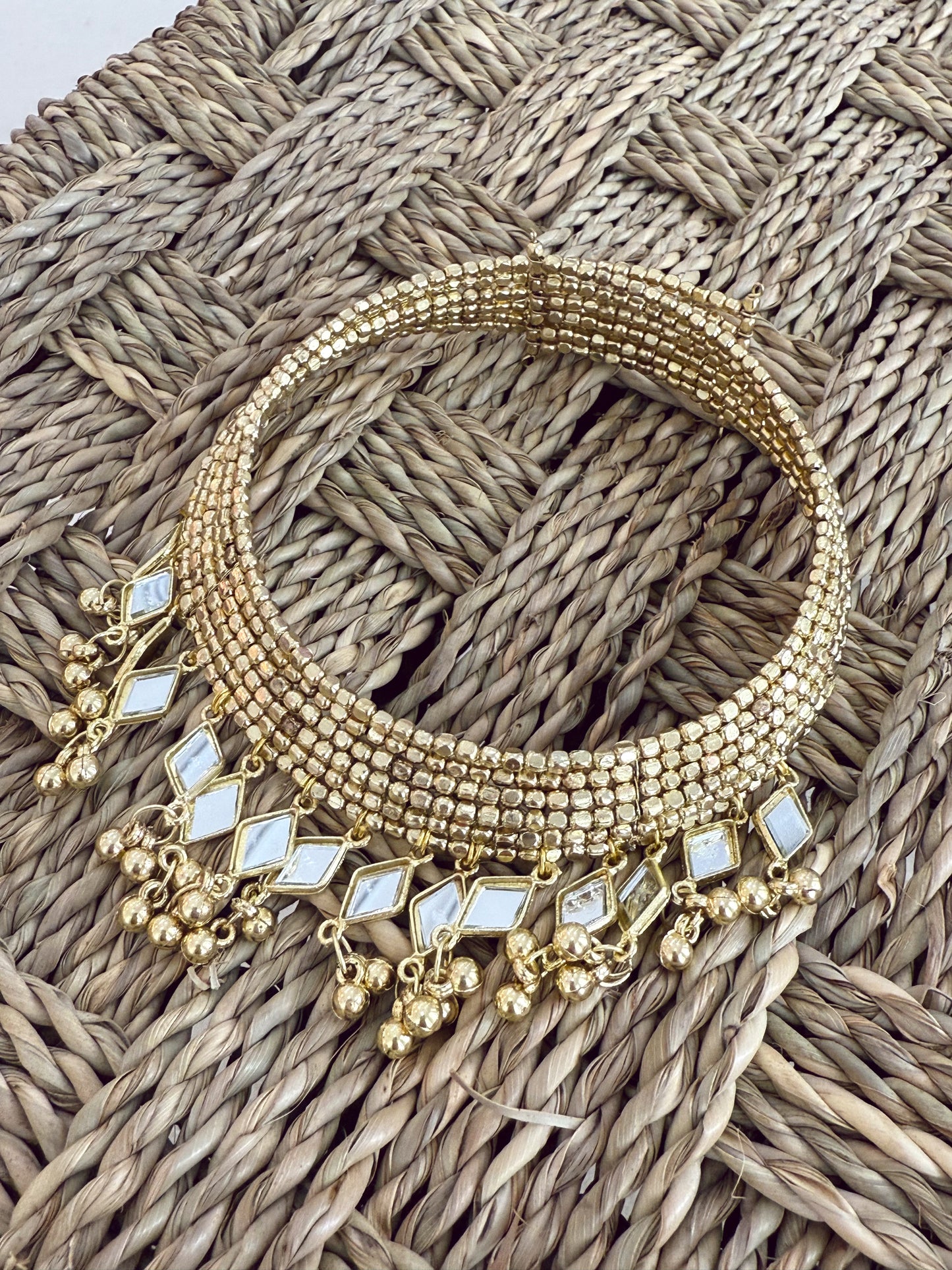 CHOCKER ESPEJOS BOLITAS