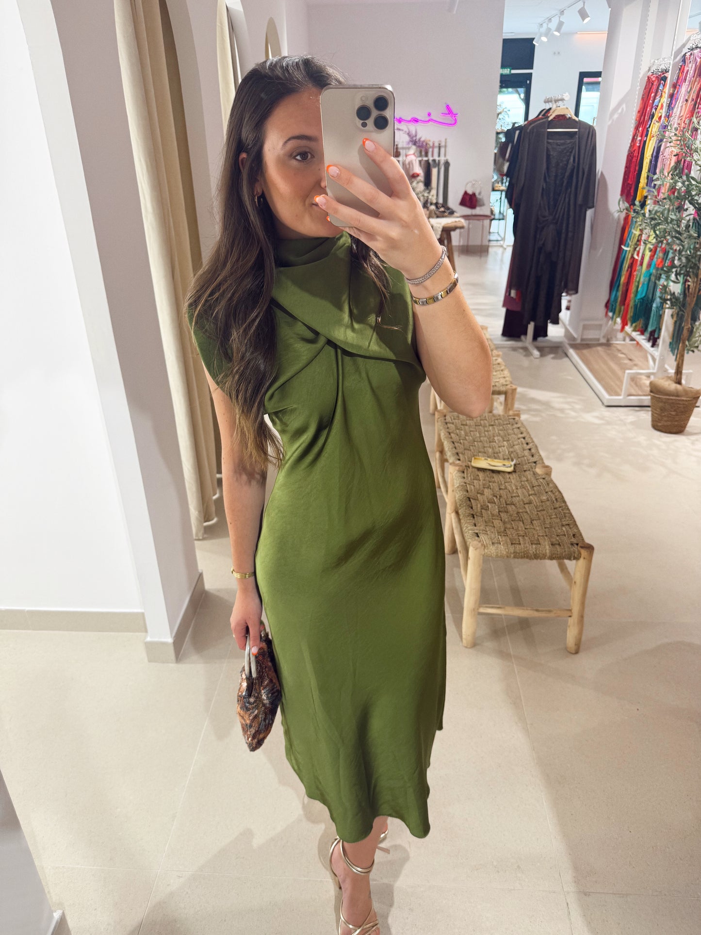 VESTIDO ASLIE OLIVA