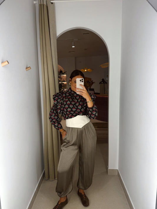 PANTALÓN SATÉN TOPO