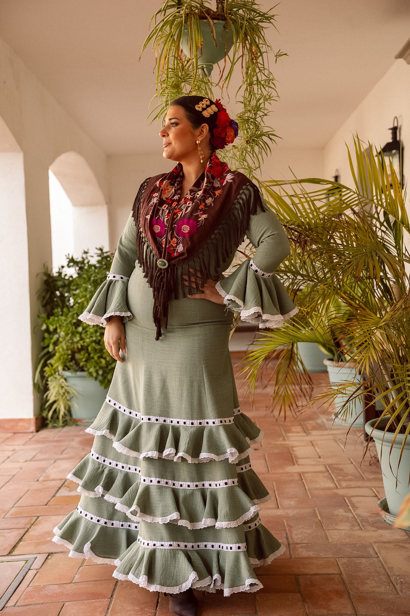 VESTIDO PEONÍA VERDE LAUREL CINTA MARRÓN