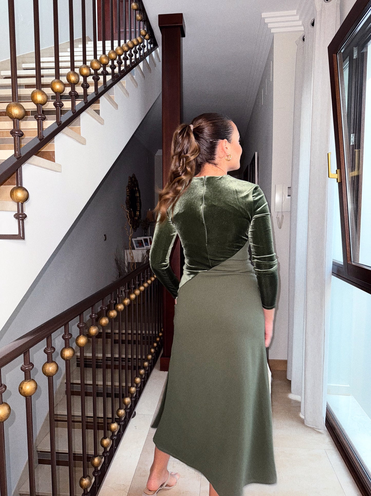 VESTIDO LUISA VERDE CAQUI