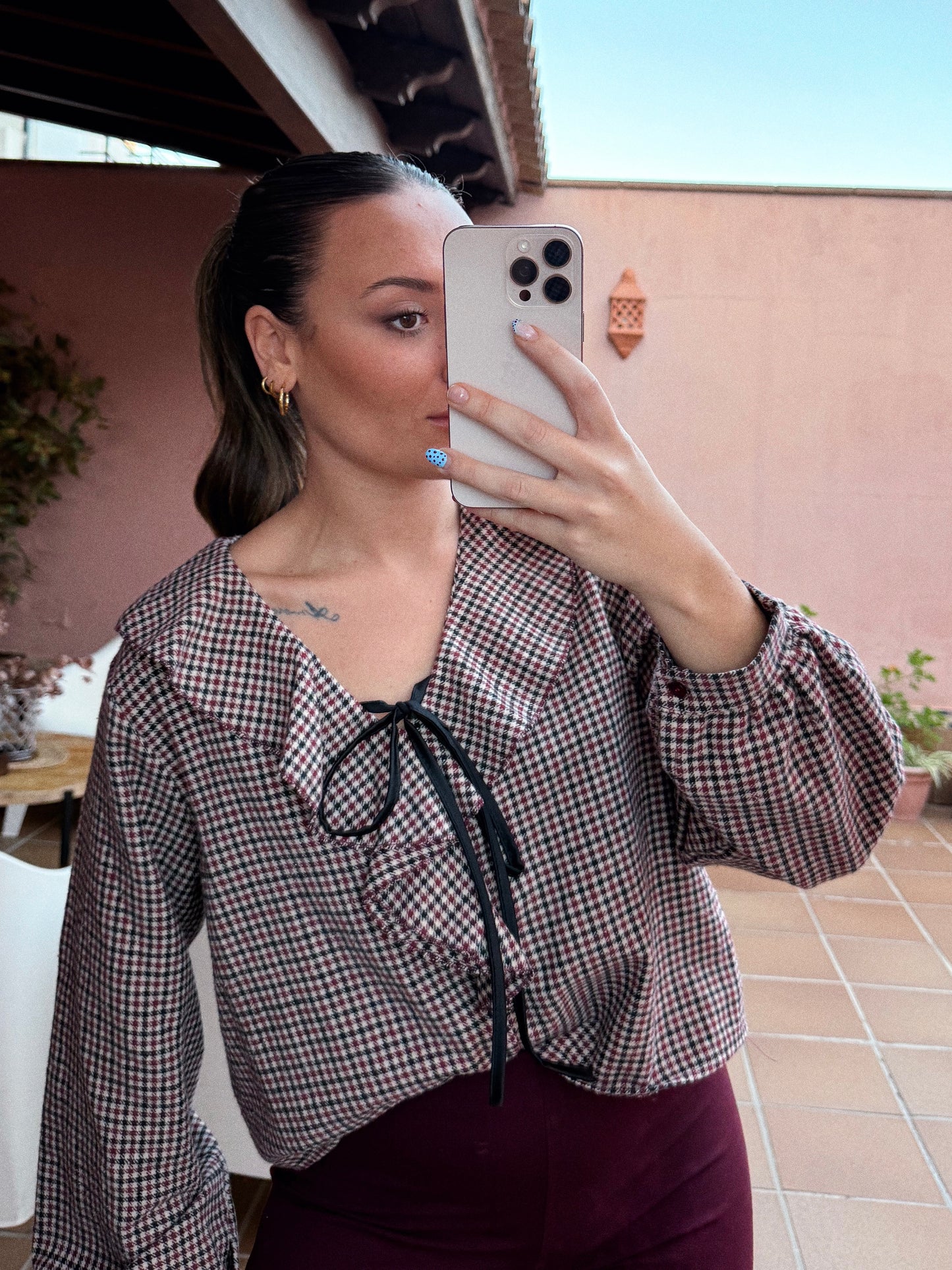 BLUSA VOLANTITOS FRANELA