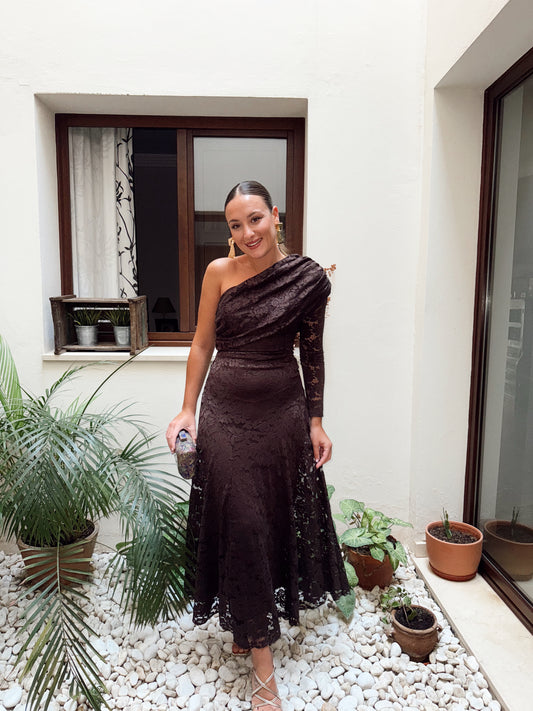 VESTIDO ASIMÉTRICO ENCAJE MARRÓN