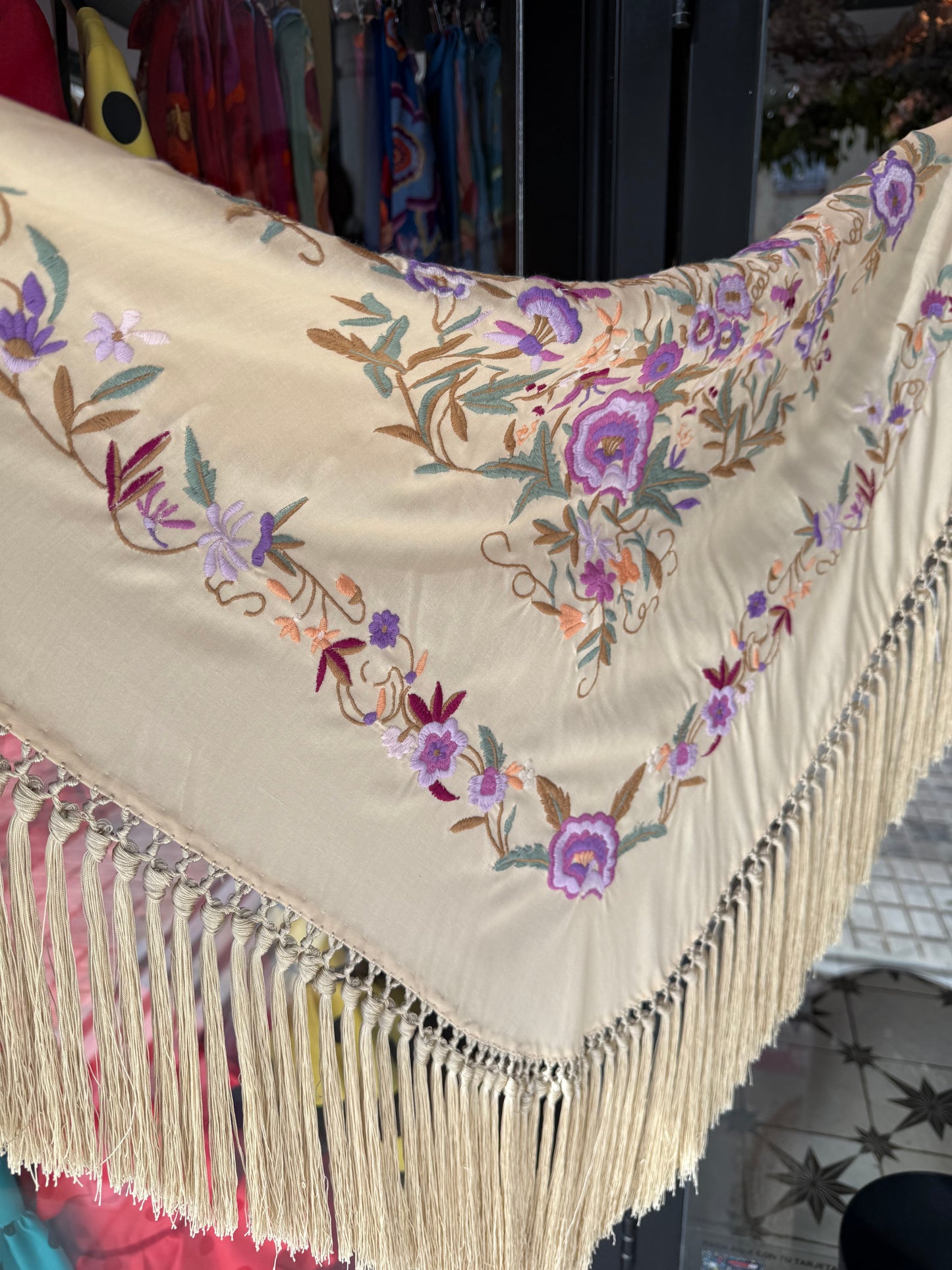 MANTONCILLOS REMEDIOS BEIGE