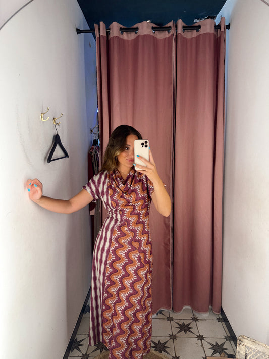 VESTIDO CORTES