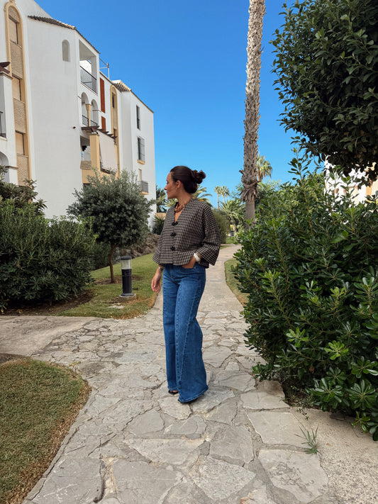 JEANS CORTES TRIANGULO DENIM