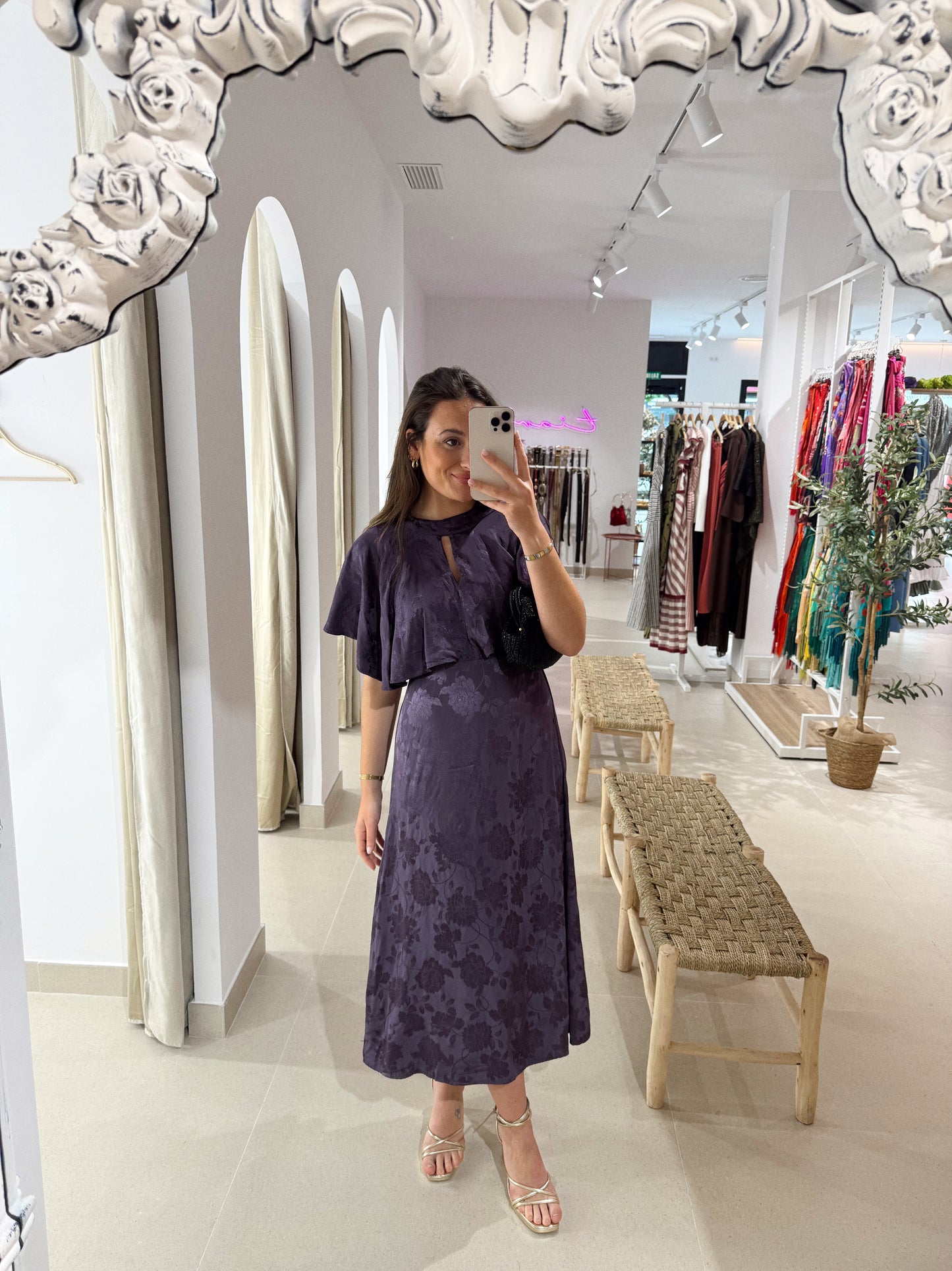 VESTIDO LIRIO MORADO