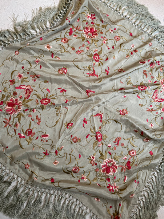 MANTÓN CUADRADO VERDE JABONOSO