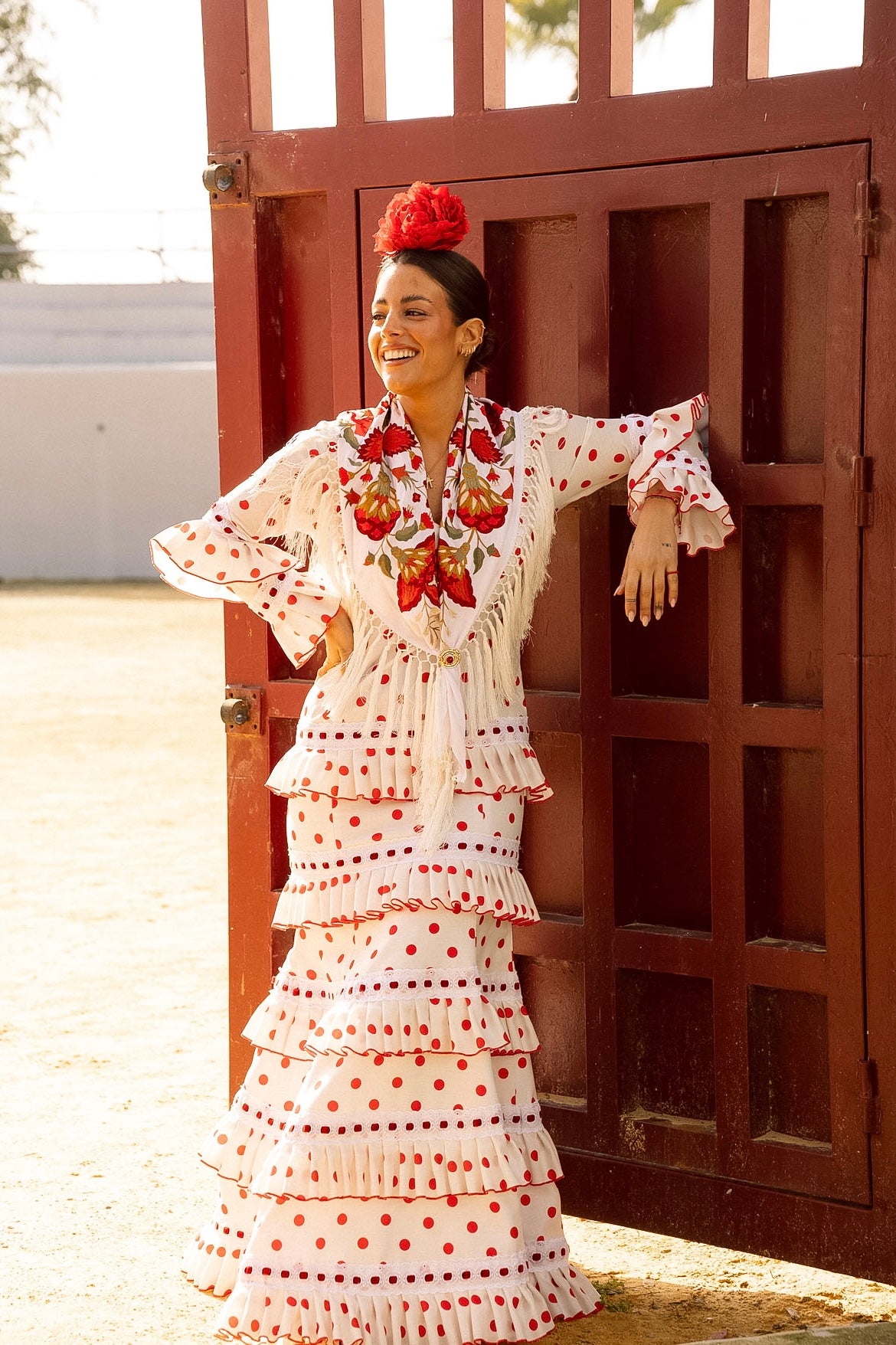 VESTIDO SEVILLA BLANCO/ROJO ENTREDOS BLANCO CINTA ROJA
