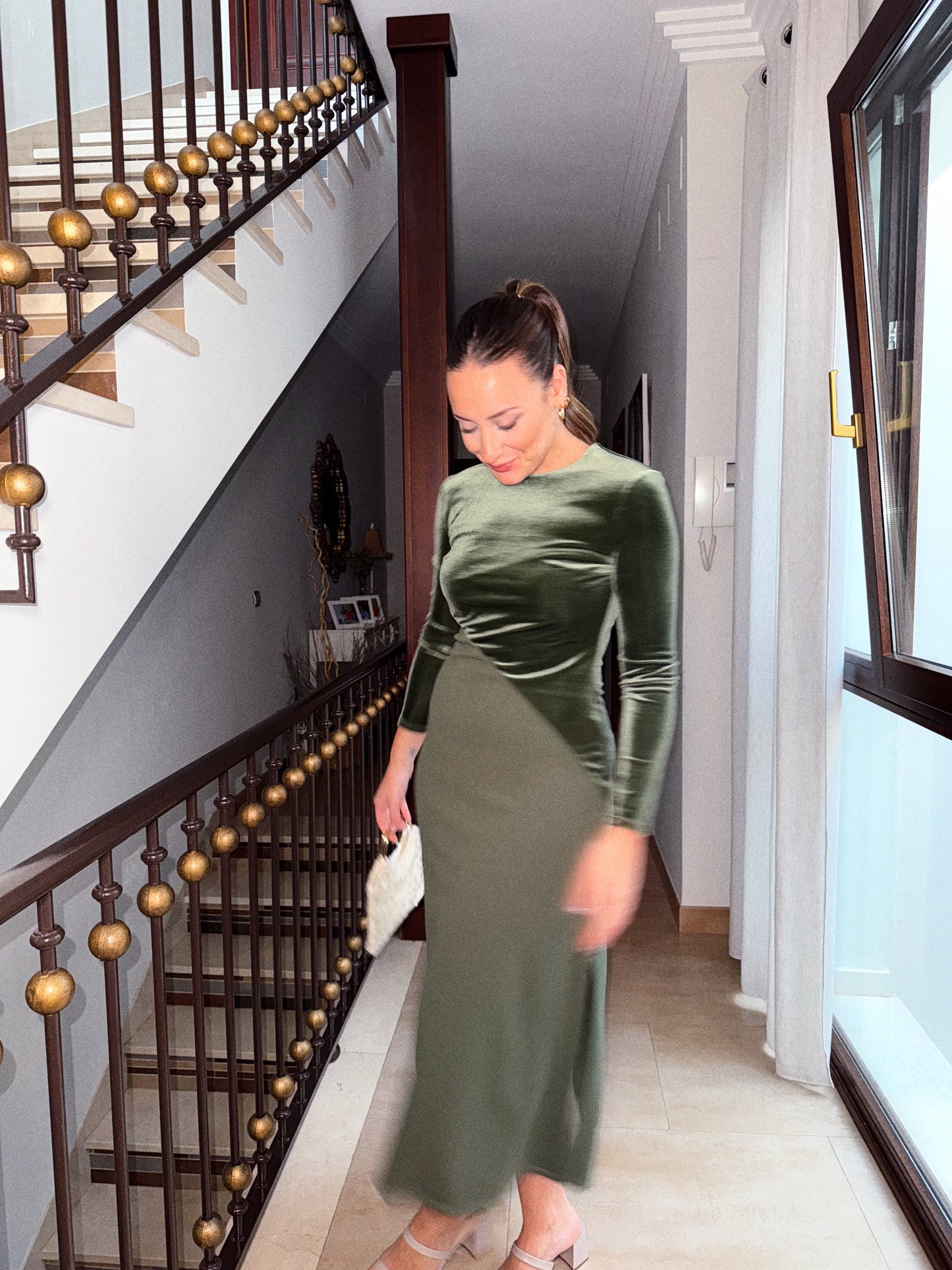 VESTIDO LUISA VERDE CAQUI