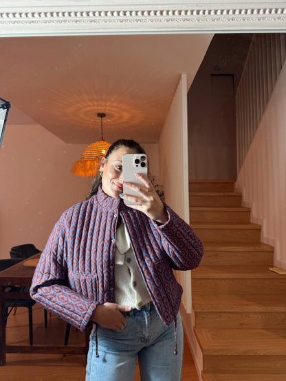 CHAQUETA ACOLCHADA ESTAMPADA