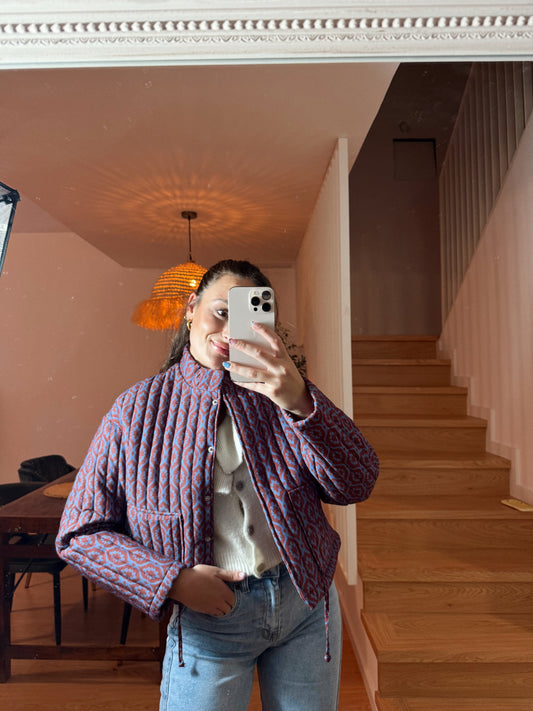 CHAQUETA ACOLCHADA ESTAMPADA