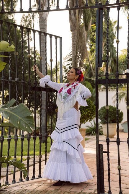 VESTIDO ROMINA BLANCO PERFORADO CON CINTA VERDE