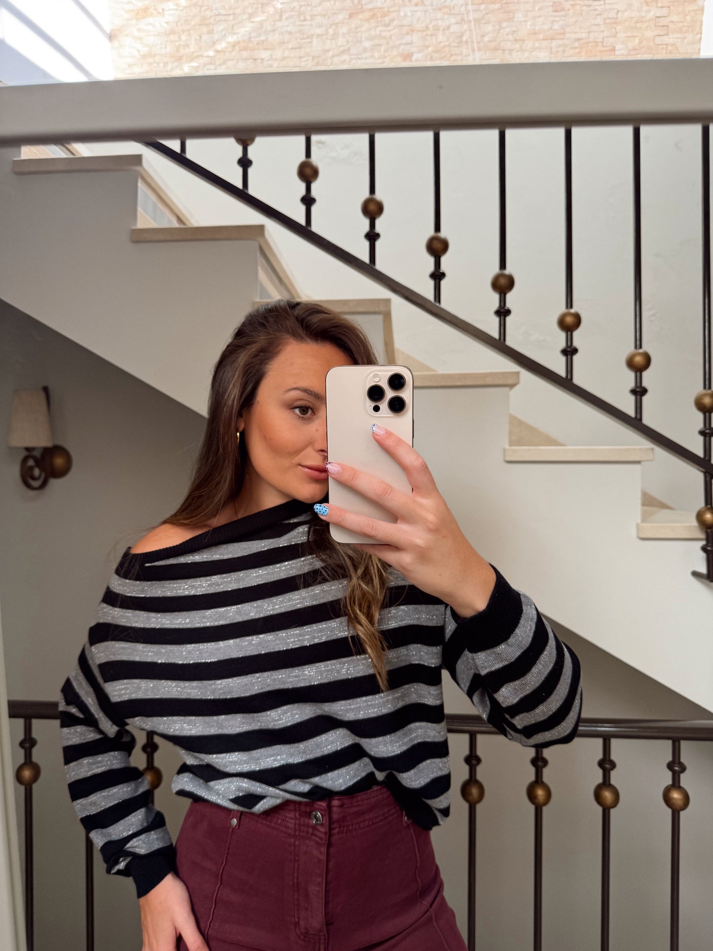 JERSEY LINE NEGRO/PLATA  ESCOTE CAÍDO