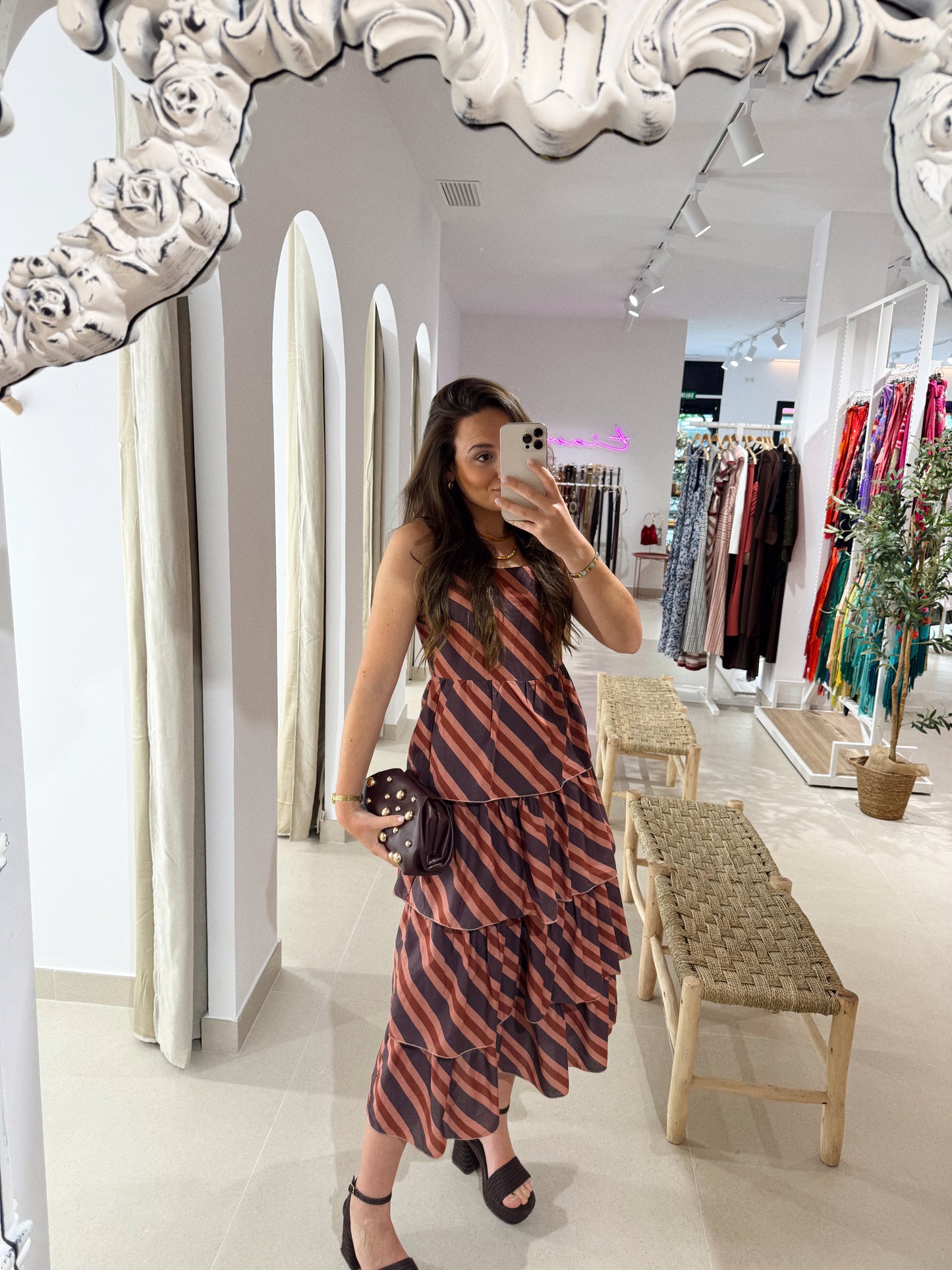 VESTIDO VOLANTES RAYAS