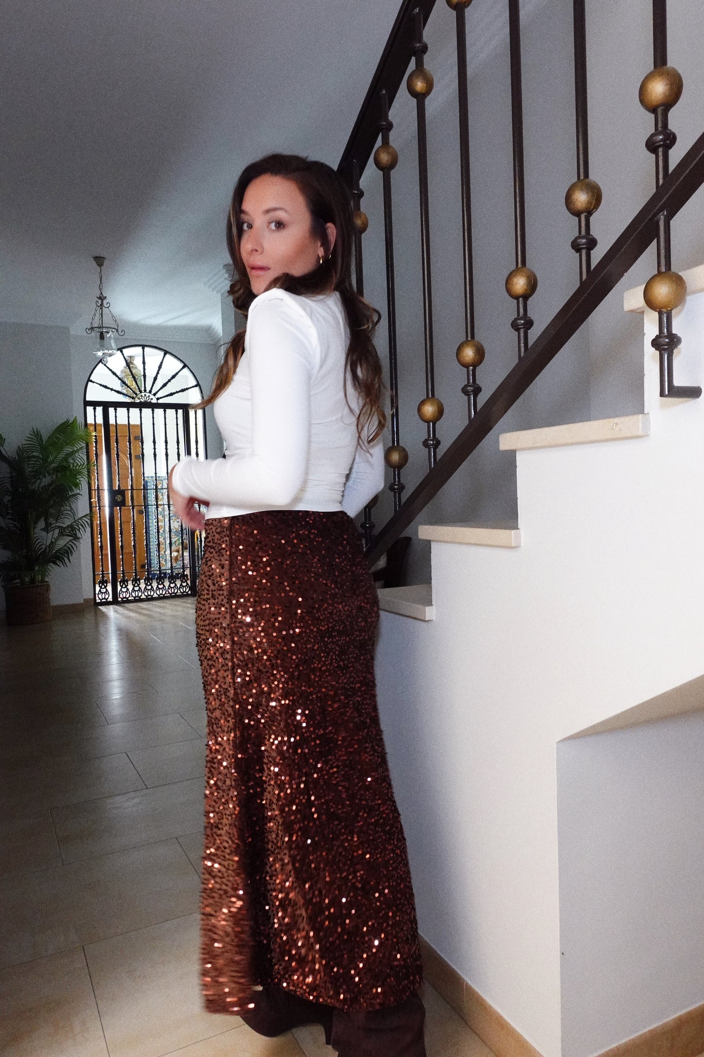 FALDA LENTEJUELA MARRÓN