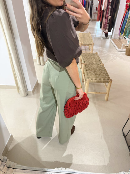 BLUSA MEDIA MANGA ABULLONADA MARRÓN