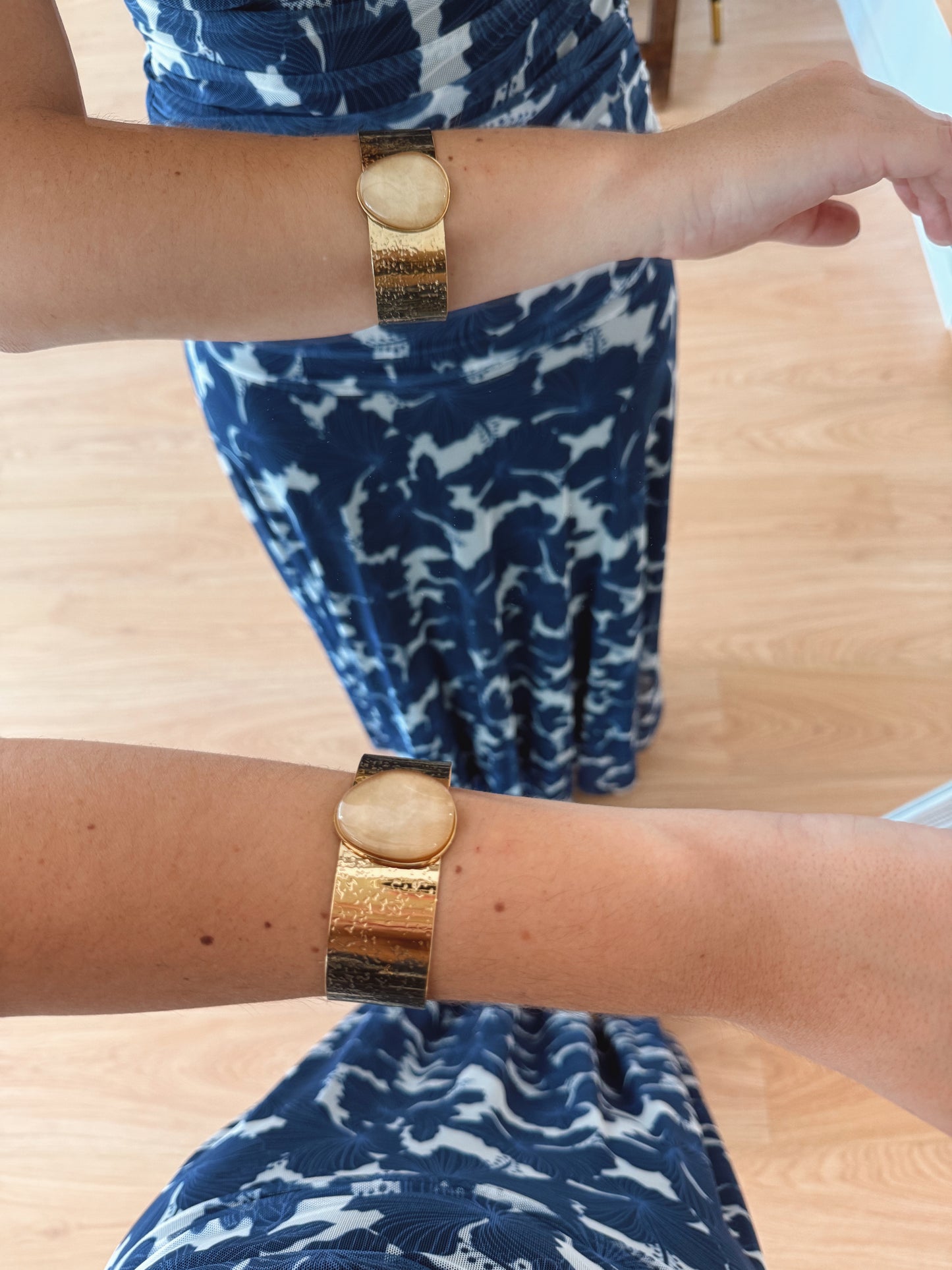 BRAZALETE PIEDRA BEIGE