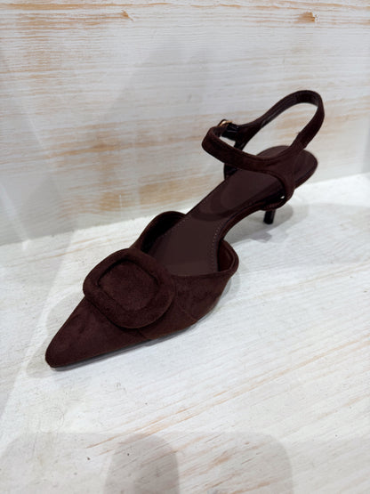 ZAPATO TACÓN MARRÓN HEBILLA