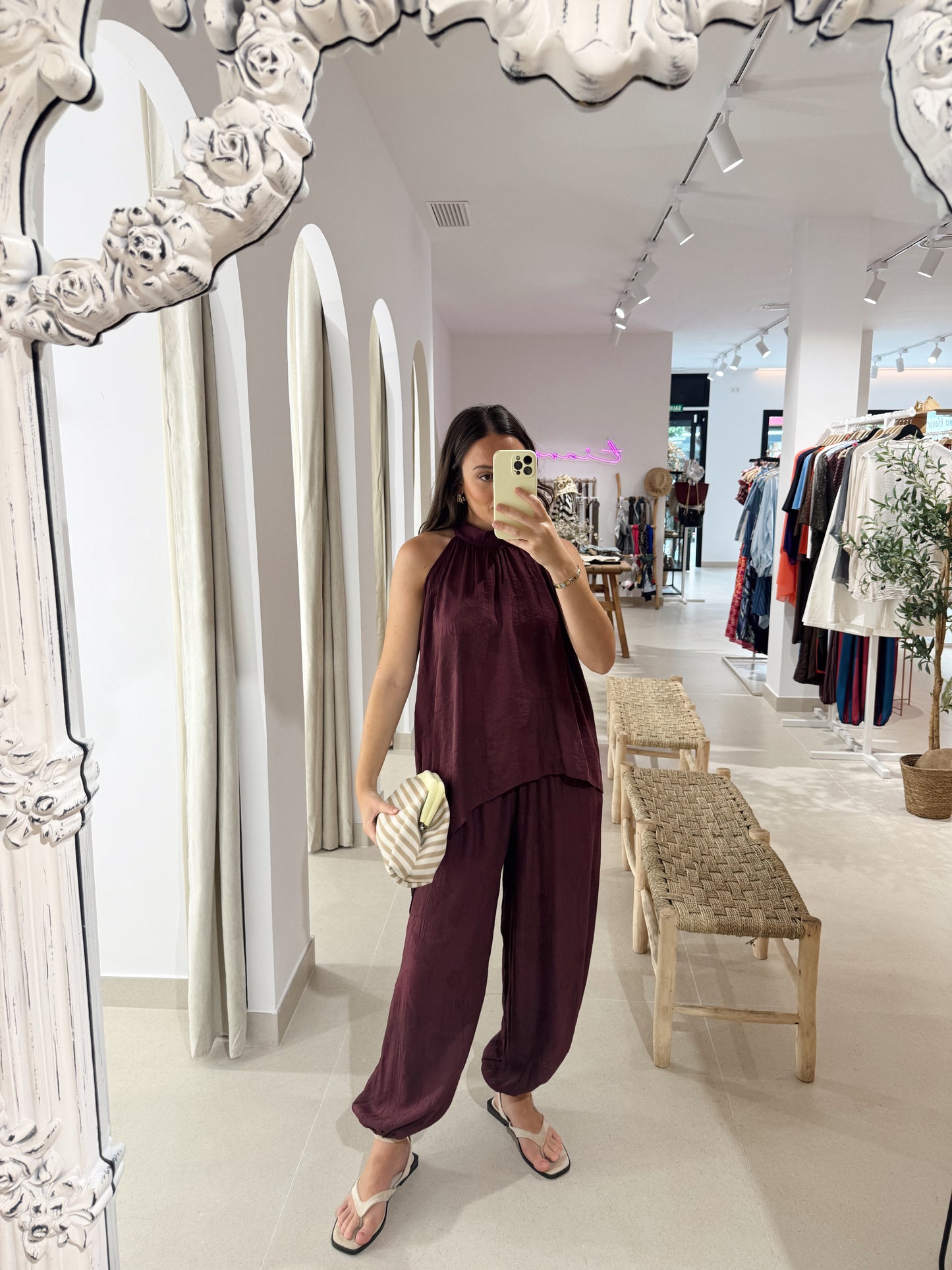 CONJUNTO LAYA BERENJENA