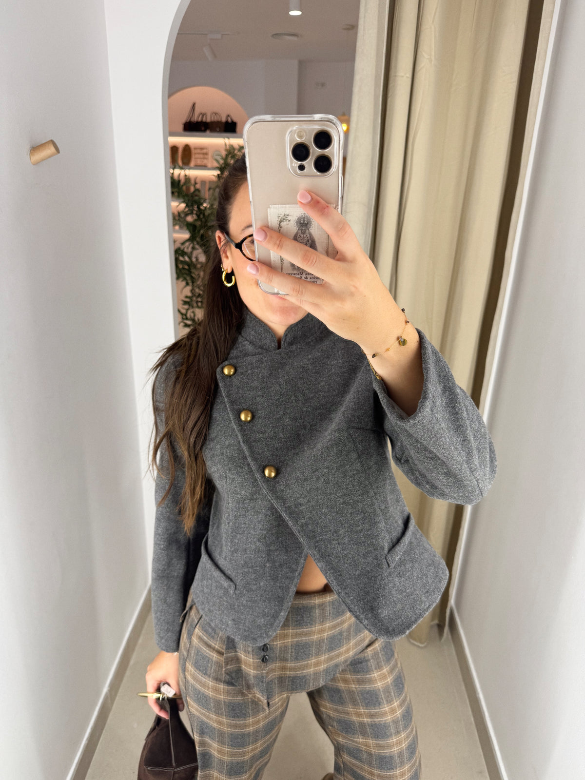 CHAQUETA PAÑO CRUZADA GRIS