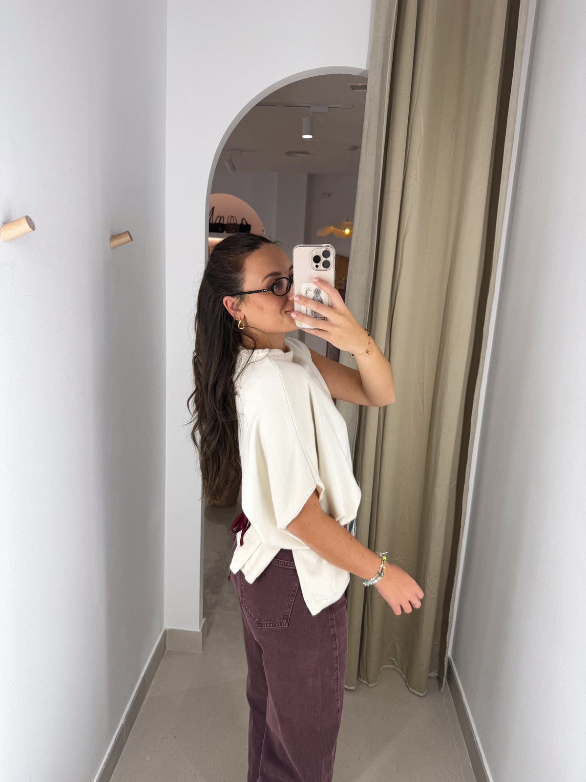 CHALECO DESIGUAL BEIGE PUNTO
