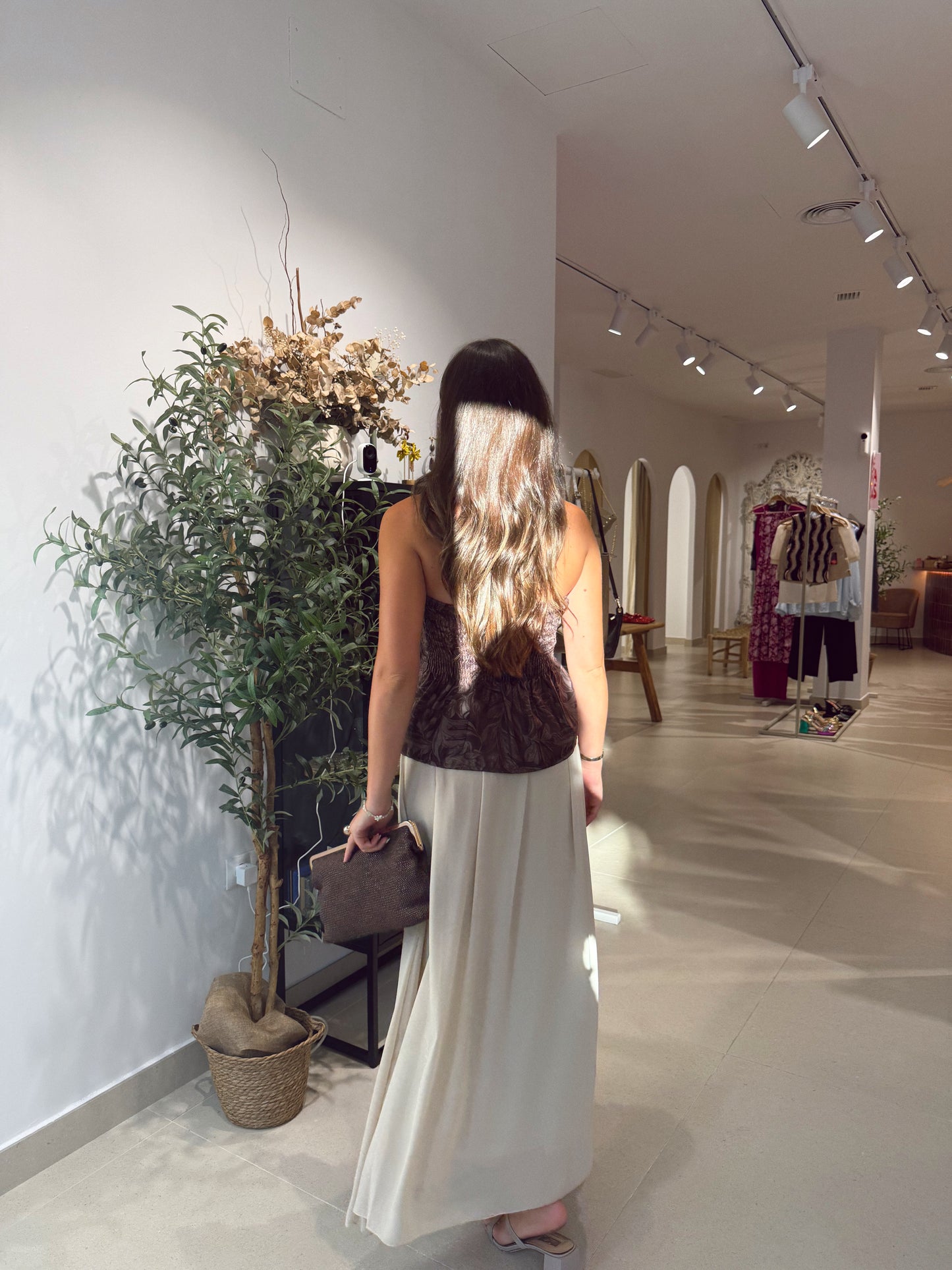 CONJUNTO CATA BEIGE/MARRON