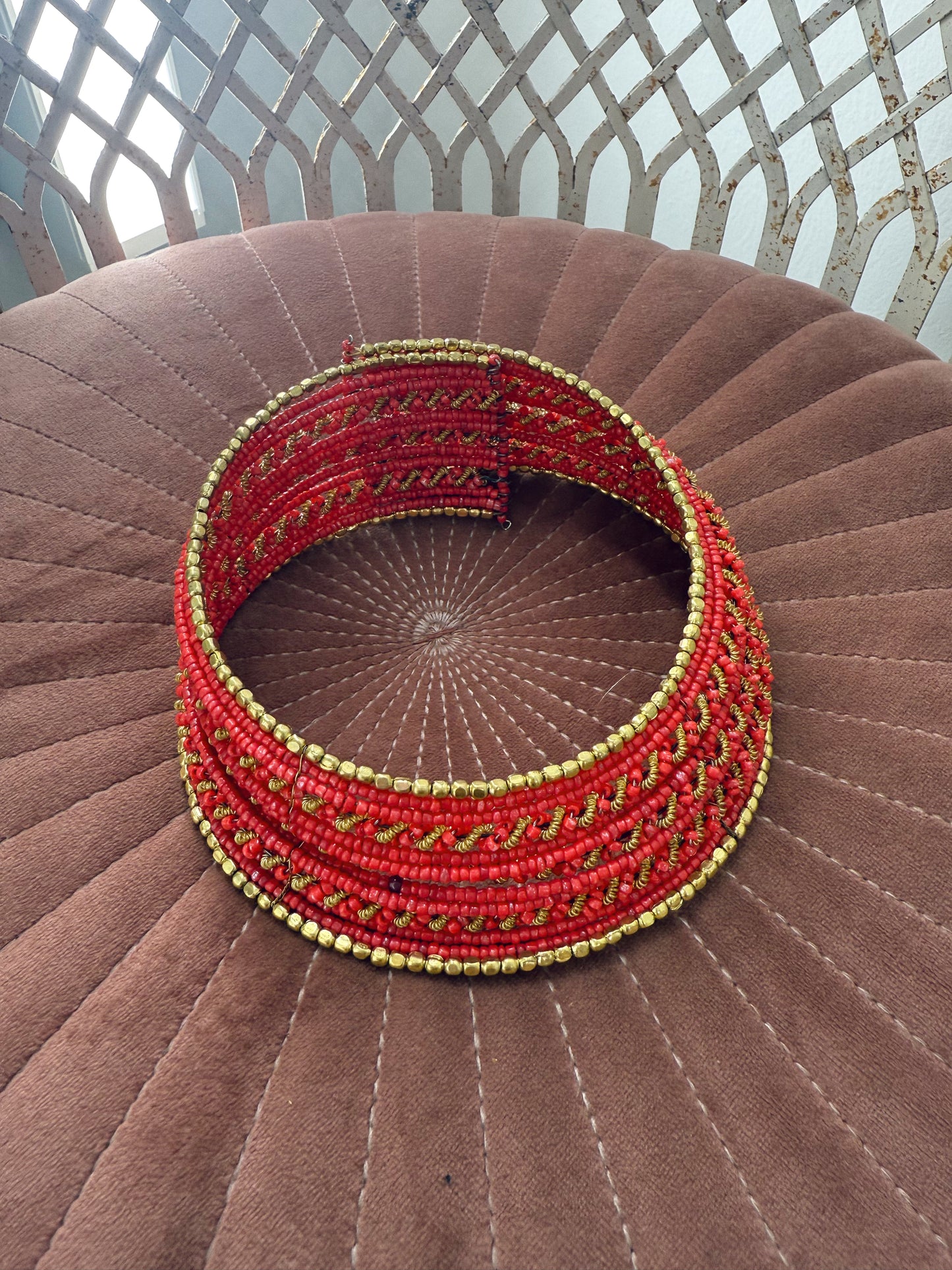 CHOCKER ROJO BOLITAS