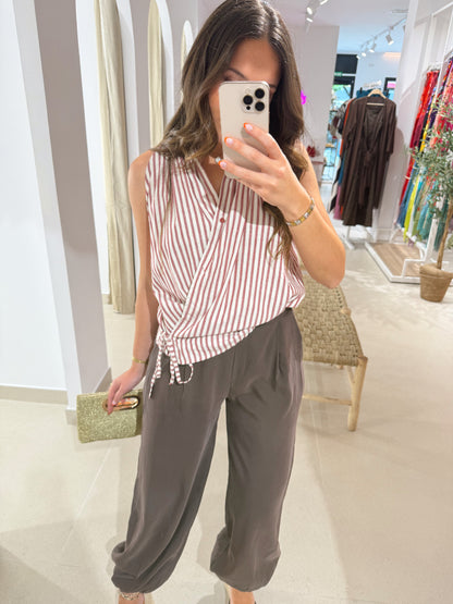 PANTALÓN BASIC PUÑO MARRÓN