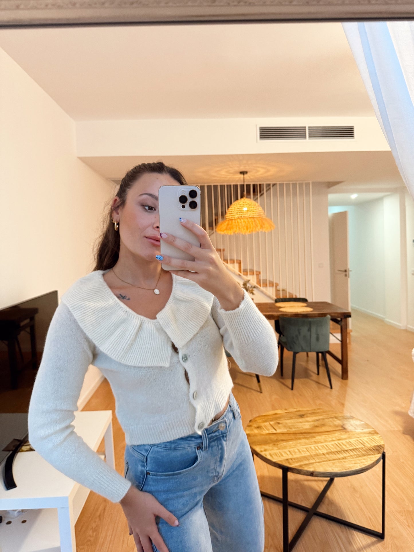 REBECA VOLANTITO BEIGE