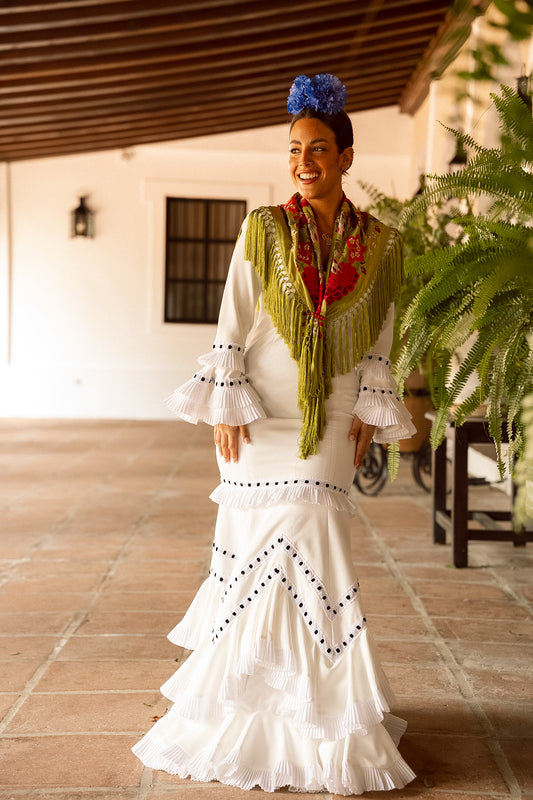 VESTIDO CANASTERA BLANCO CINTA NEGRA
