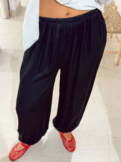 PANTALÓN SATÉN BOMBACHO NEGRO