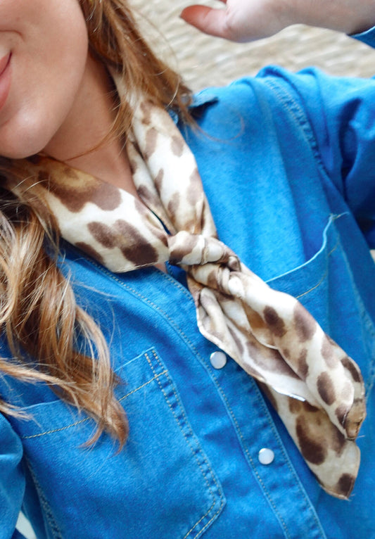 PAÑUELO LEOPARDO