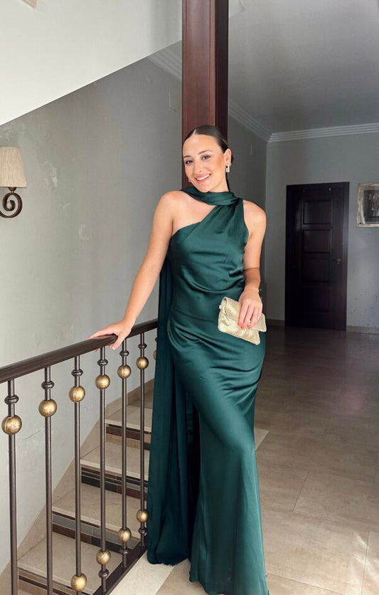VESTIDO SATINADO CAPA VERDE