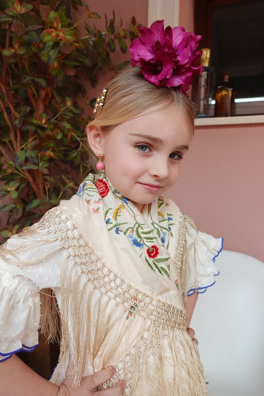 MANTONCILLO ANTIGUO NIÑA BEIGE
