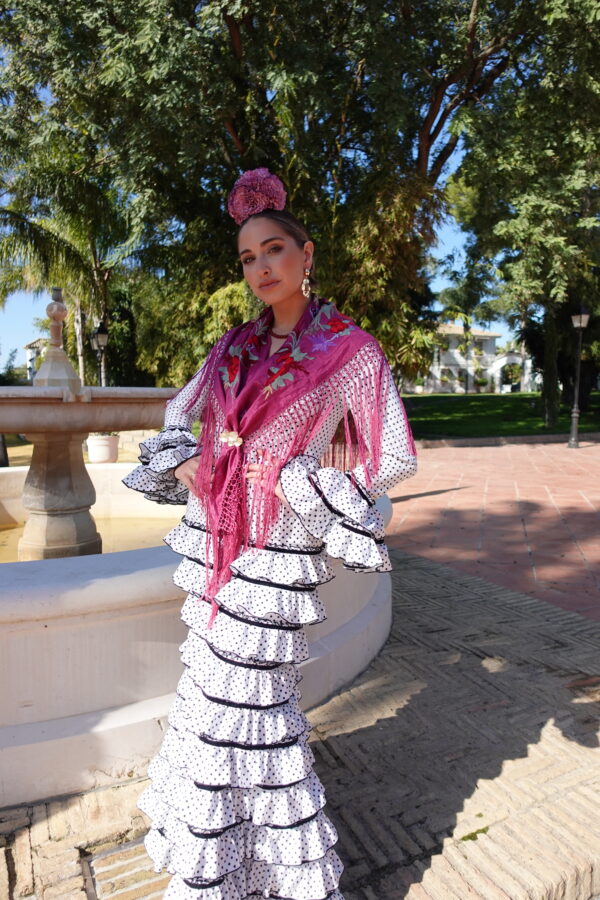 VESTIDO FLAMENCA LOLA BLANCO LUNAR NEGRO con cinta negra